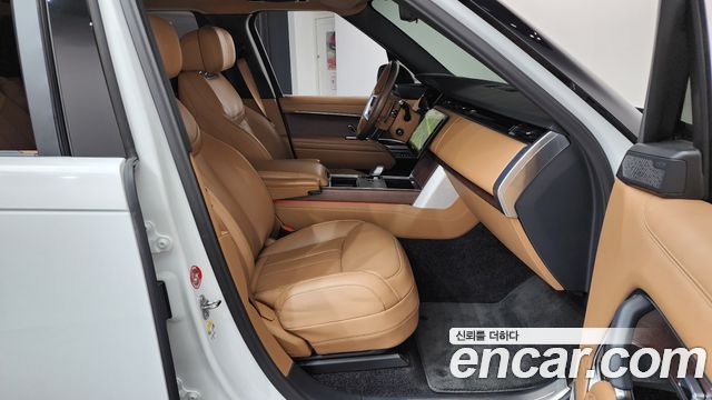 Land Rover Range Rover (V) P530 Autobiography Long Wheel Base 2024 — фото 26