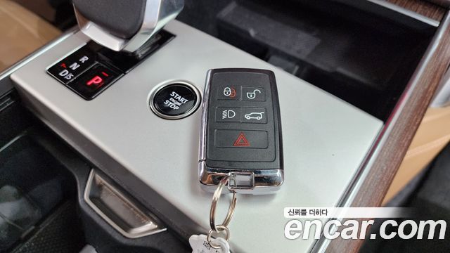 Land Rover Range Rover (V) P530 Autobiography Long Wheel Base 2024 — фото 34