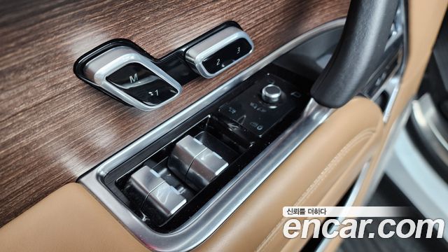 Land Rover Range Rover (V) P530 Autobiography Long Wheel Base 2024 — фото 37