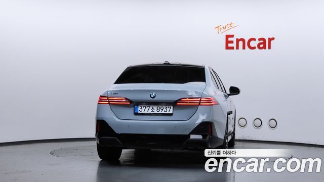 BMW 5 Series (G60) 530i xDrive M Sport 2025 — фото 4