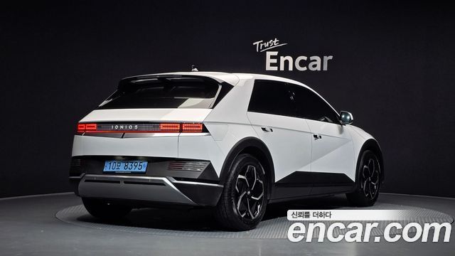 Hyundai Ioniq 5 Long range Exclusive 2022 — фото 2
