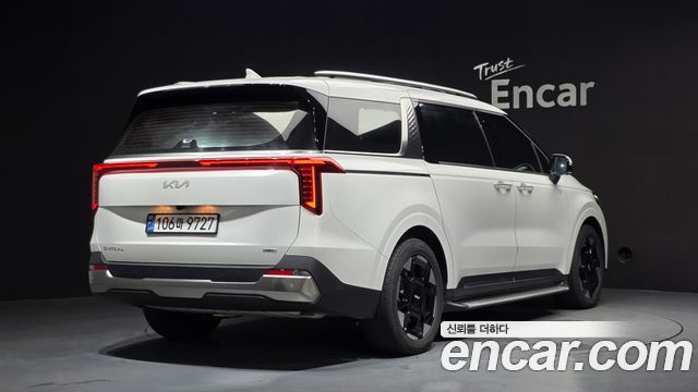 Kia Carnival (IV) HEV 9seater Signature 2024 — фото 2