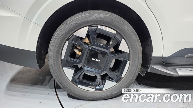 Kia Carnival (IV) HEV 9seater Signature 2024 — фото 5