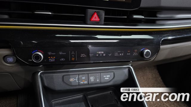 Kia Carnival (IV) HEV 9seater Signature 2024 — фото 32