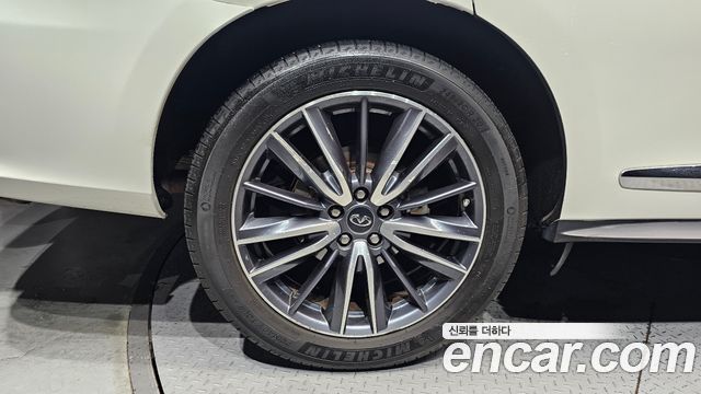 Infiniti QX60 3.5 AWD 2017 — фото 5