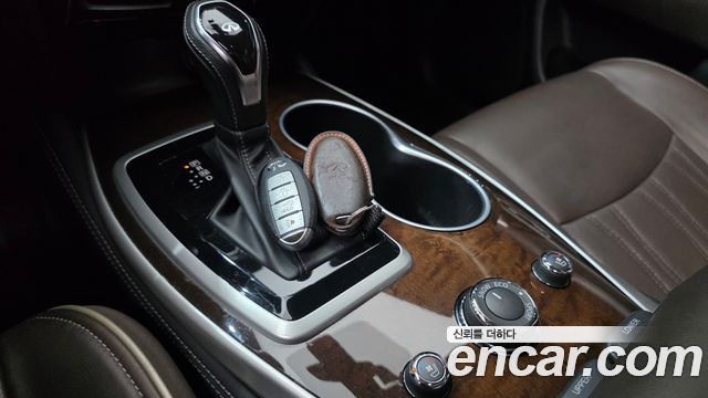Infiniti QX60 3.5 AWD 2017 — фото 9