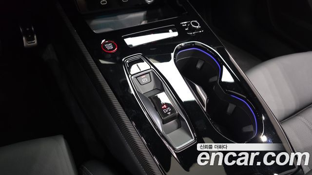 Audi A5 (B10) 40 TFSI Quattro S Line Black Edition 2025 — фото 9