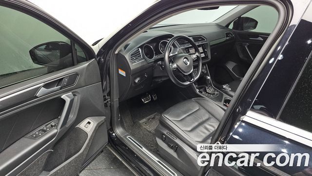 Volkswagen Tiguan (II) 2.0 TDI Prestige 2020 — фото 11