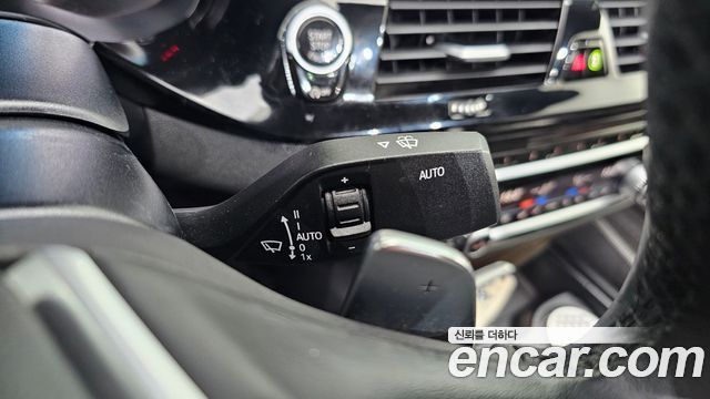 BMW 5 Series (G30) 530i xDrive M Sport Package Plus 2018 — фото 16