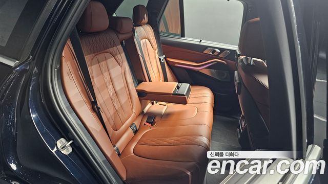BMW X5 (G05) M50i 2023 — фото 11