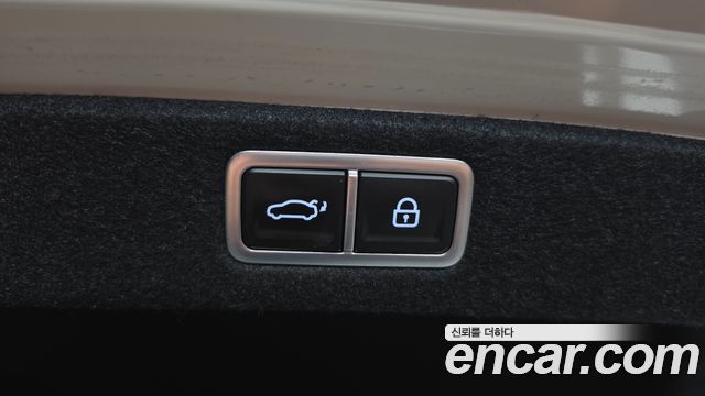 Hyundai Grandeur (GN7) 3,5 Gasoline 4WD Calligraphy 2023 — фото 18