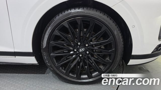 Hyundai Grandeur (GN7) 3,5 Gasoline 4WD Calligraphy 2023 — фото 21