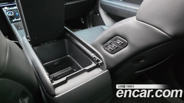 Hyundai Santa Fe (MX5) Gasoline 2.5T 2WD Calligraphy 2024 — фото 20