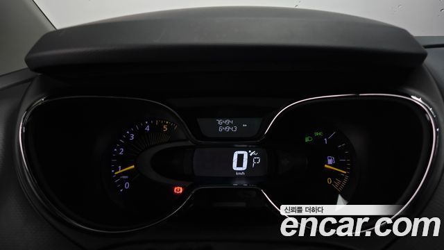 Renault Korea QM3 RE 2016 — фото 8