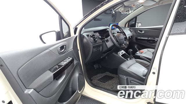 Renault Korea QM3 RE 2016 — фото 10