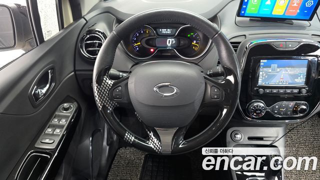 Renault Korea QM3 RE 2016 — фото 12