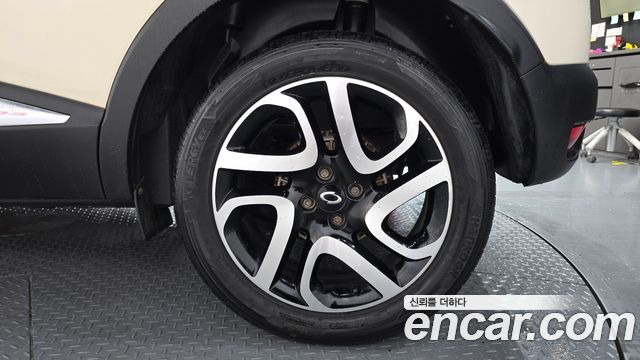 Renault Korea QM3 RE 2016 — фото 21