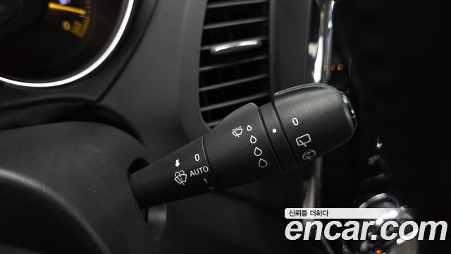 Renault Korea QM3 RE 2016 — фото 30