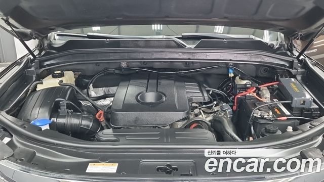 KG Mobility (SsangYong) Rexton Sports Khan Diesel 2.2 4WD Professional S (5-Link) 2019 — фото 6
