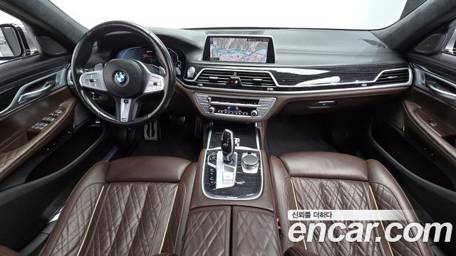 BMW 7 Series (G11) 745Le iPerformance M Sport 2021 — фото 7