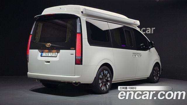 Hyundai Staria 4WD Camper Special Vehicle 2023 — фото 2