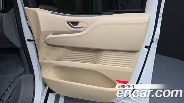 Hyundai Staria 4WD Camper Special Vehicle 2023 — фото 25