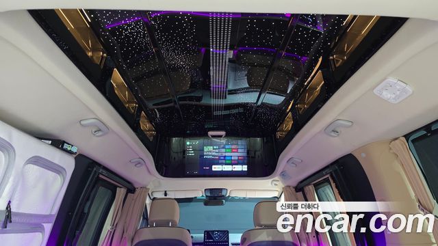 Hyundai Staria 4WD Camper Special Vehicle 2023 — фото 28