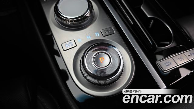 Genesis G80 (RG3) Gasoline 2.5 Turbo AWD 2024 — фото 9