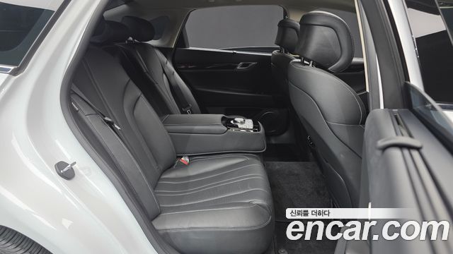 Genesis G80 (RG3) Gasoline 2.5 Turbo AWD 2024 — фото 12