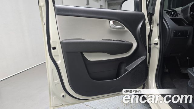 Kia Ray Van 1-Seater Prestige Special 2023 — фото 24