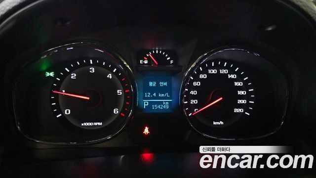 Chevrolet Captiva 2WD LT Deluxe pack 2016 — фото 8