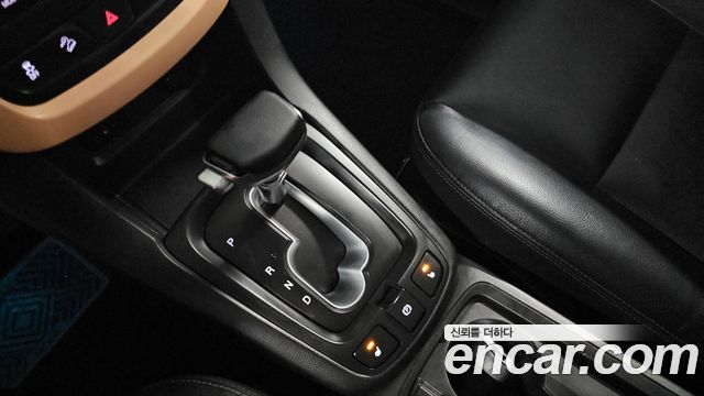 Chevrolet Captiva 2WD LT Deluxe pack 2016 — фото 9