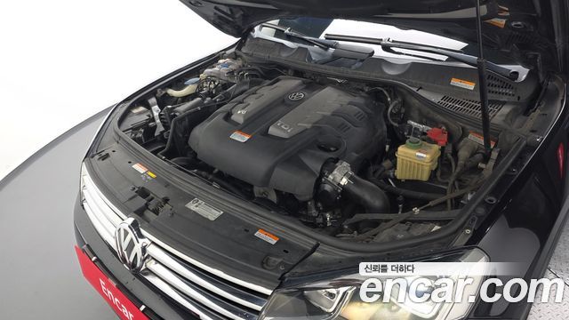 Volkswagen Touareg V6 3.0 TDI Bluemotion 7P5 2016 — фото 6