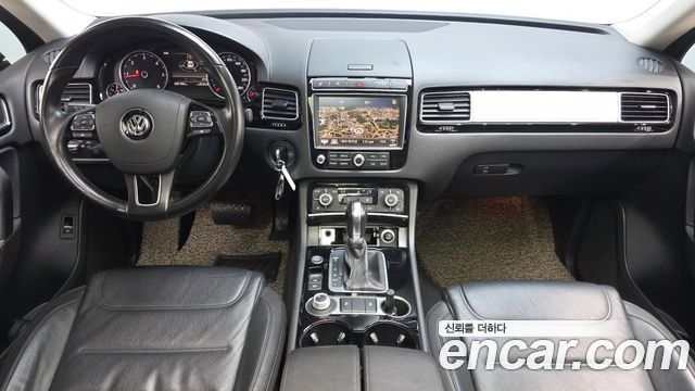Volkswagen Touareg V6 3.0 TDI Bluemotion 7P5 2016 — фото 7