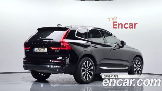 Volvo XC60 (II) B5 Ultimate Bright 2024 — фото 2