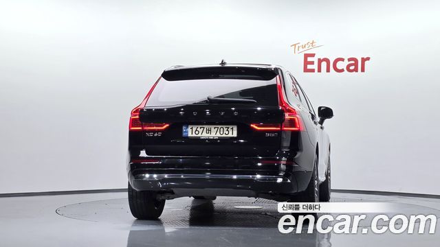 Volvo XC60 (II) B5 Ultimate Bright 2024 — фото 4