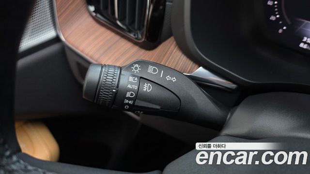 Volvo XC60 (II) B5 Ultimate Bright 2024 — фото 30