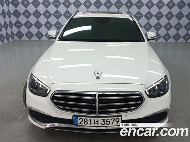 Mercedes-Benz E-Class (W213) E300e Exclusive