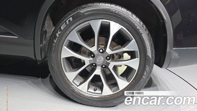 Renault Korea QM6 Diesel 4WD RE Signature 2017 — фото 21