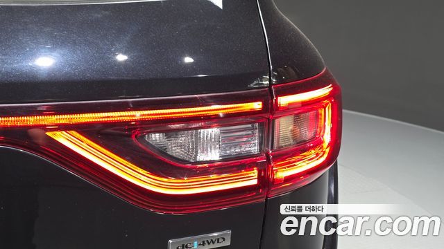 Renault Korea QM6 Diesel 4WD RE Signature 2017 — фото 23