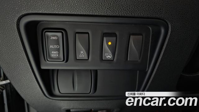 Renault Korea QM6 Diesel 4WD RE Signature 2017 — фото 30