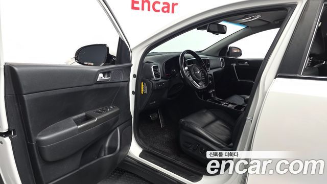 Kia Sportage The Bold Diesel 1.6 2WD Prestige 2019 — фото 10