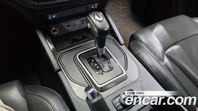 KG Mobility (SsangYong) Rexton Sports Diesel 2.2 4WD Noblesse 2019 — фото 9