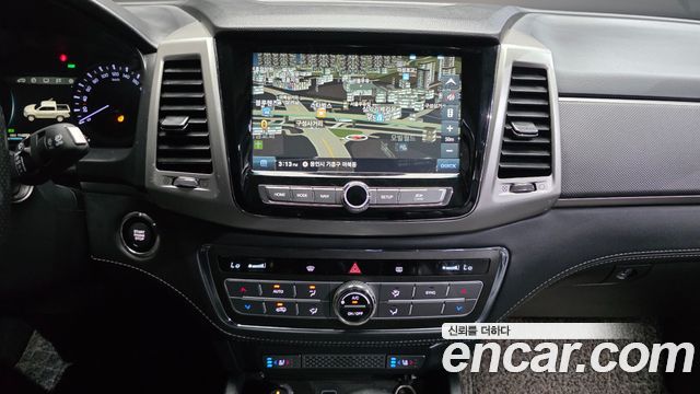 KG Mobility (SsangYong) Rexton Sports Diesel 2.2 4WD Noblesse 2019 — фото 17
