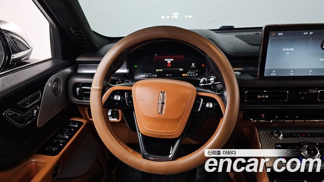 Lincoln Aviator (II) 3.0 Black Label AWD 2020 — фото 12