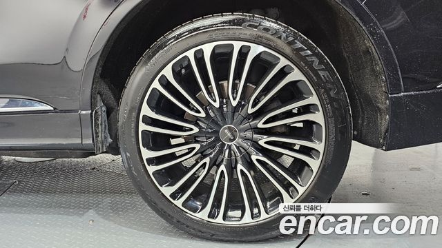 Lincoln Aviator (II) 3.0 Black Label AWD 2020 — фото 21