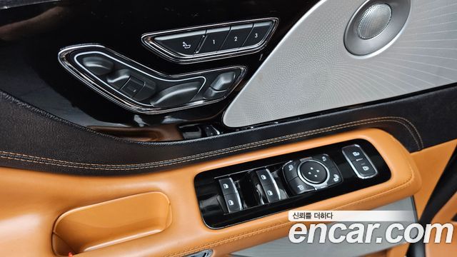 Lincoln Aviator (II) 3.0 Black Label AWD 2020 — фото 39