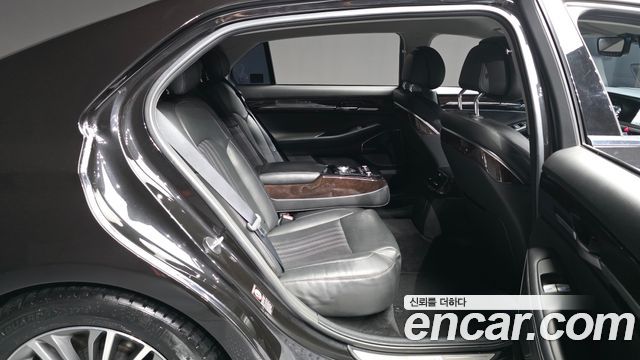 Genesis EQ900 3.8 GDI AWD Luxury 2018 — фото 12