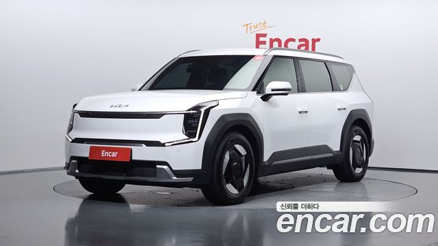 Kia EV9 Long Range 4WD Air 2024 — фото 1