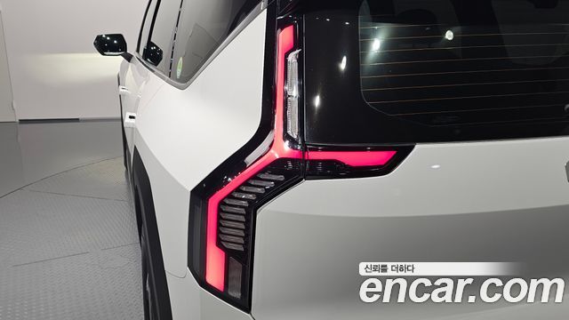 Kia EV9 Long Range 4WD Air 2024 — фото 29